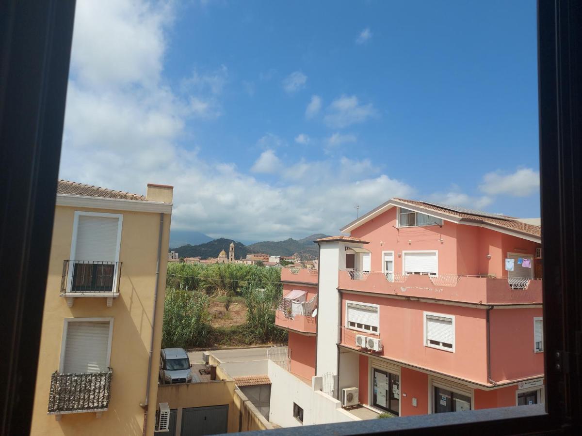 Affittacamere Center Room Tortoli Exterior photo