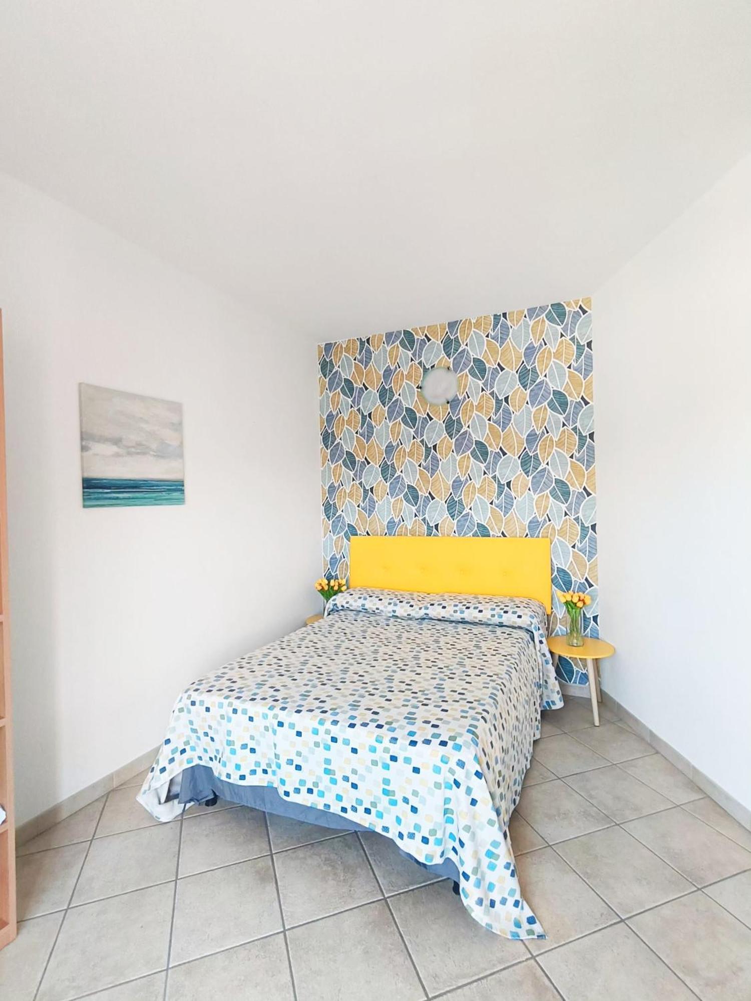 Affittacamere Center Room Tortoli Exterior photo